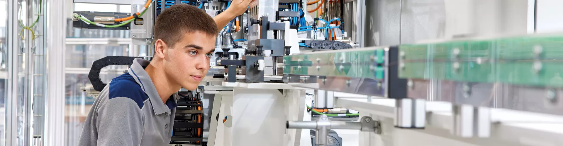 Ob Ausbildung oder duales Studium: bei GROB in Mindelheim zum Erfolg Foto: GROB