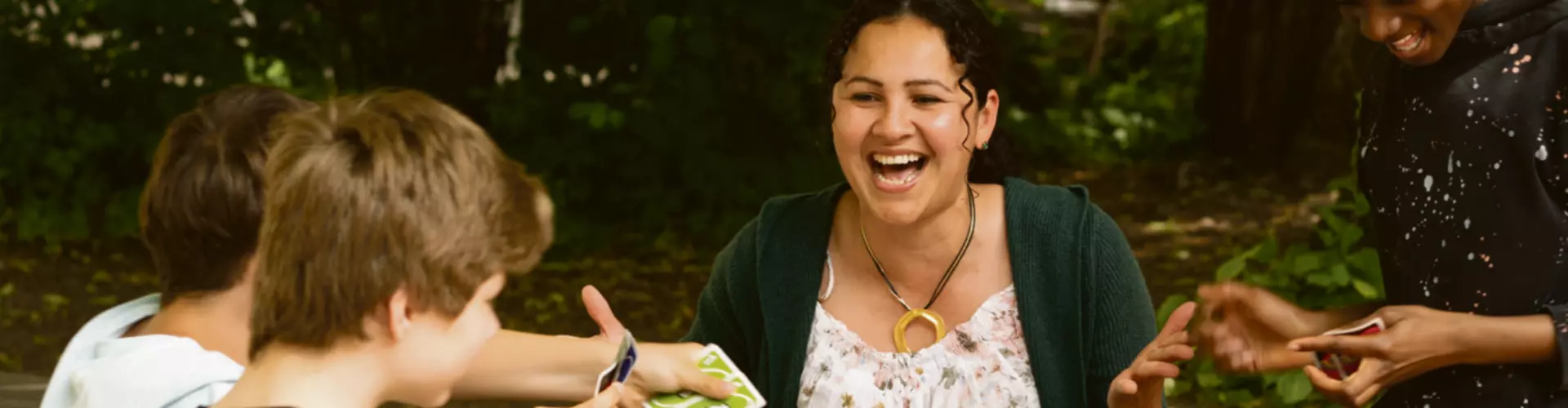 Woman und kids laughing