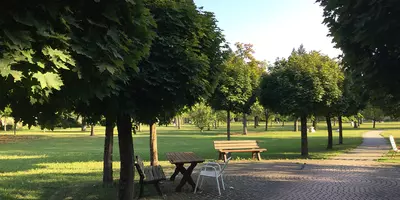 Der großzügige Klostergarten von St. Augustin lädt ein zu schönen gemeinsamen Stunden in der Natur.