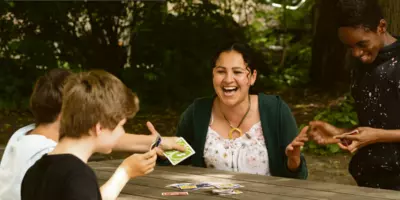 Woman und kids laughing